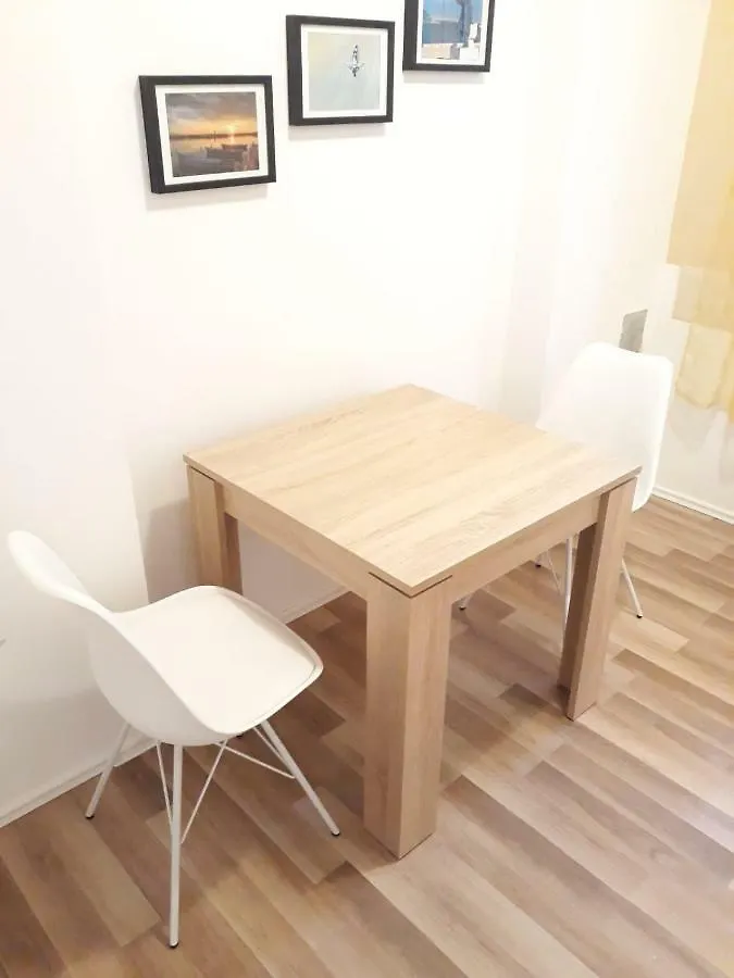 Apartments Božito - separate entrance&private terrace Nin 0*,